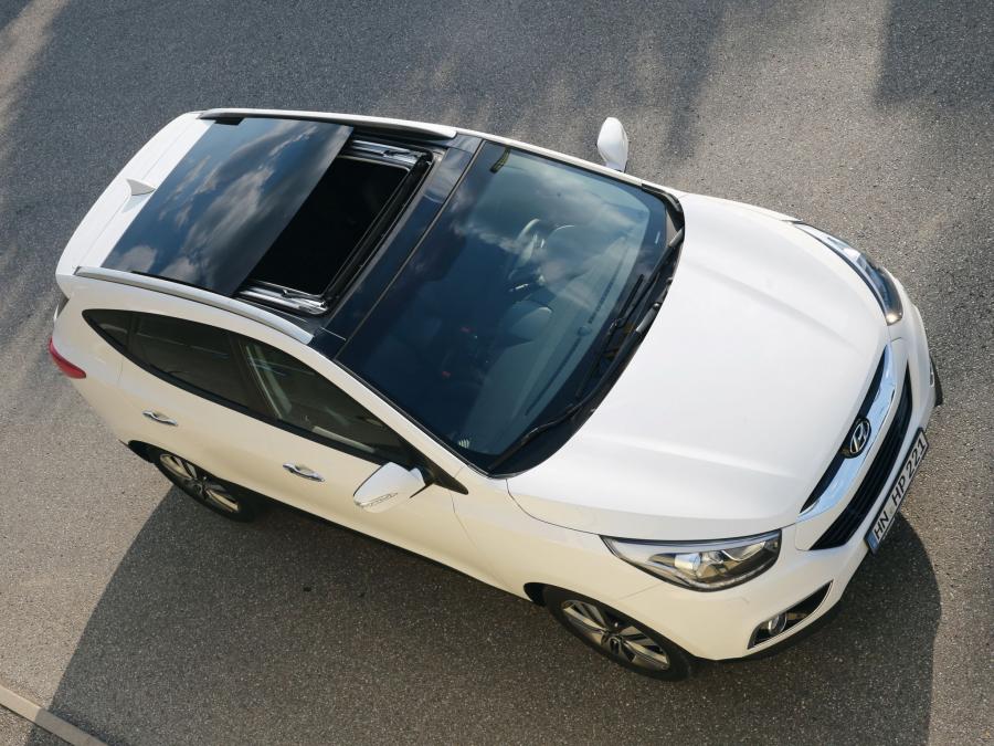  Hyundai ix35 2013 года  (фото 13 из 30)